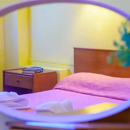 Cityzen 2* Loutraki (Corinthia)
