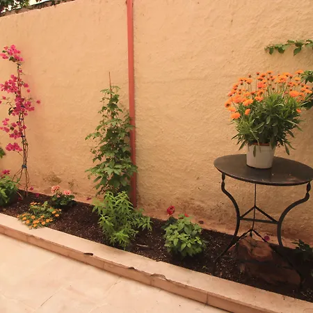 Cityzen 2* Loutráki